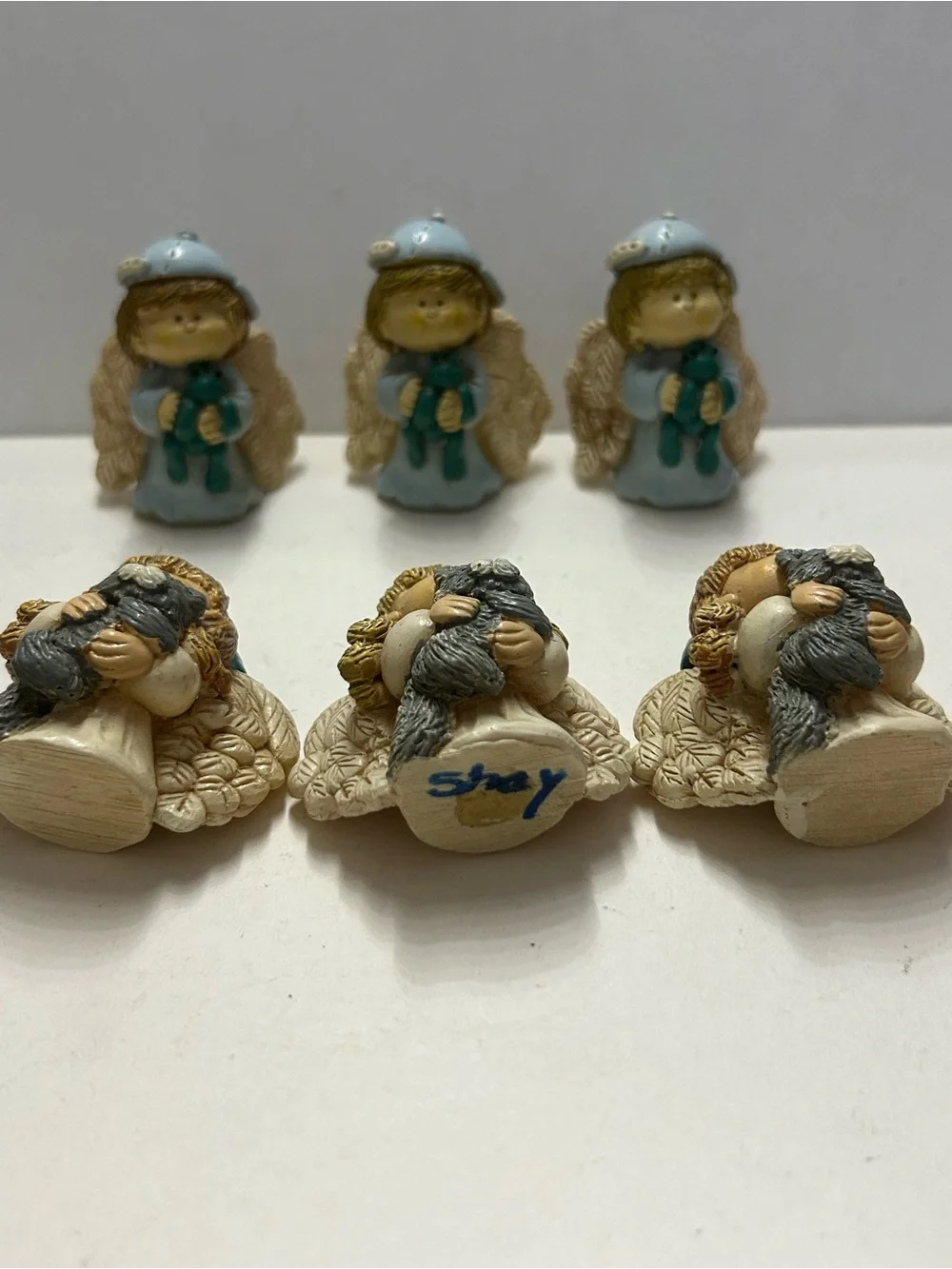 Vintage Guardian Angels by Suzi Skoglund Set of 6 Holding Frog and Cat